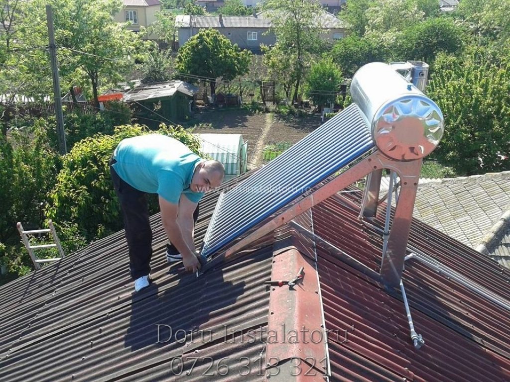 Instalare panouri solare